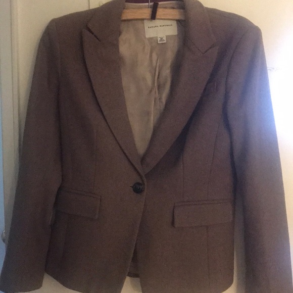 Banana Republic Camel Wool Blazer - Picture 3 of 13